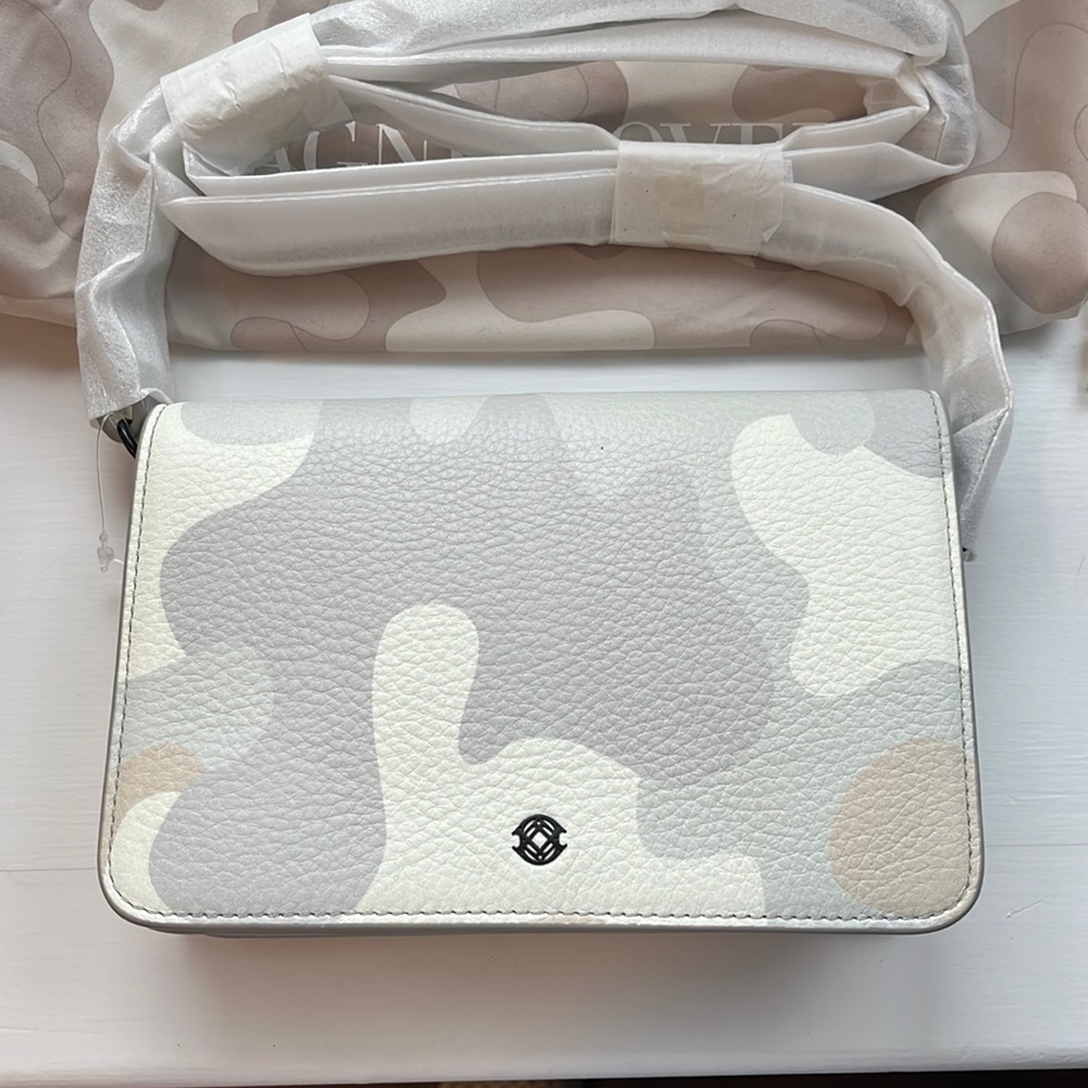 Dagne Dover Andra Haze Camo New